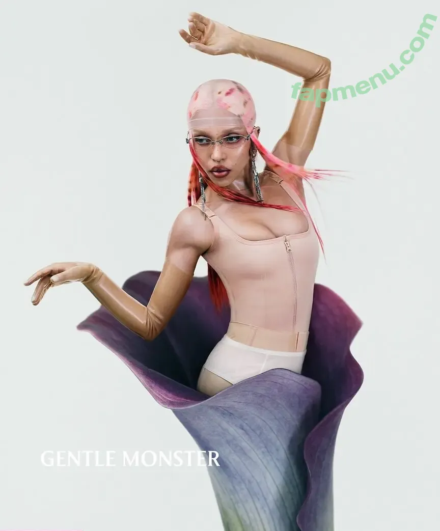 FKA Twigs nude photo #0478 (FKAtwigs / febbytwigs)