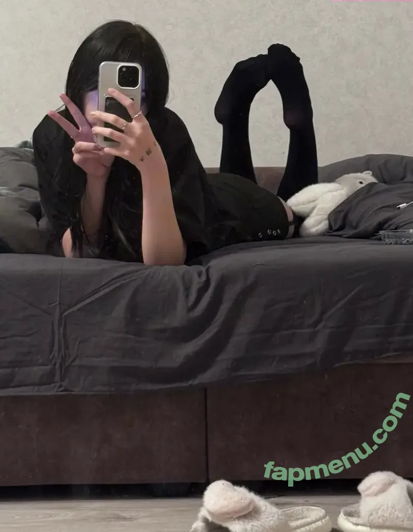 Fknyui nude photo #0028 (Fknyui)