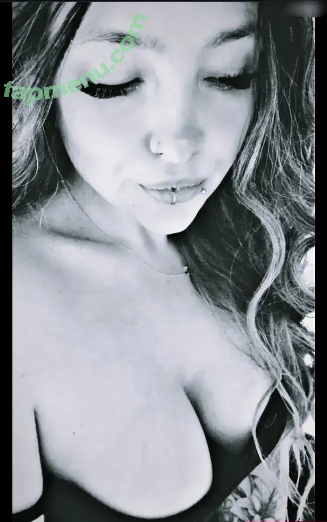 Flashinaa nude photo #0032 (flashinaa2)