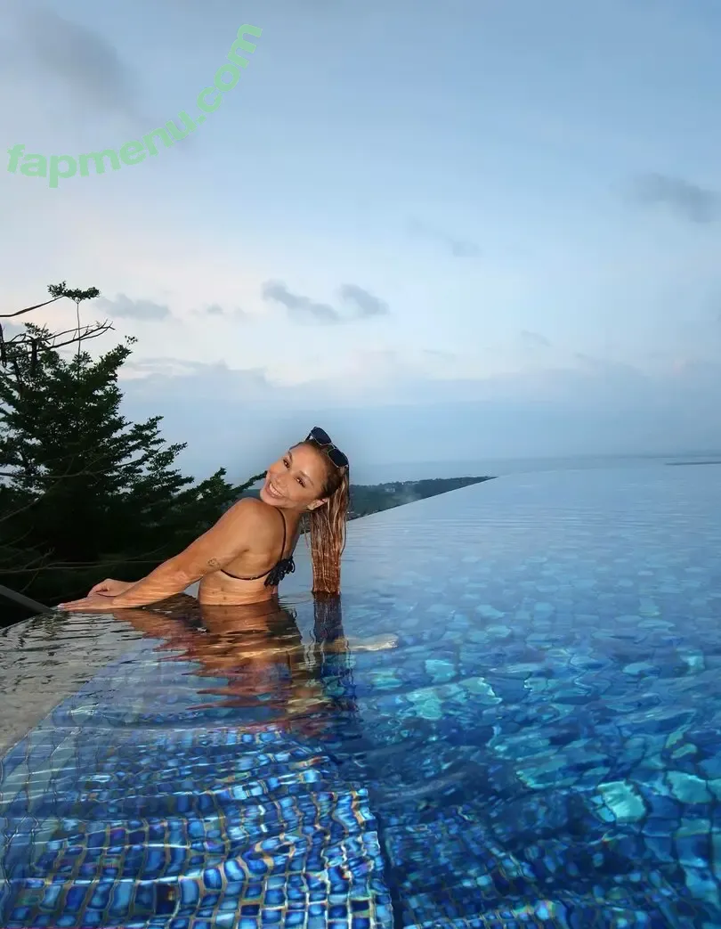 Flávia Saraiva nude photo #0396 (Flavia Saraiva / flavialopessaraiva / medalhista olímpica)