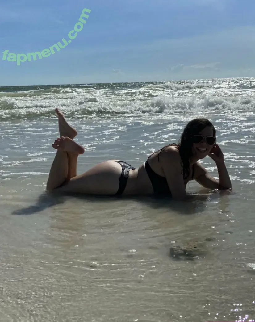 flbeachbuns nude photo #0013 (flbeachbuns)