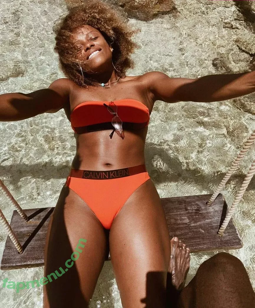 Fleur East nude photo #0004 (fleureast)