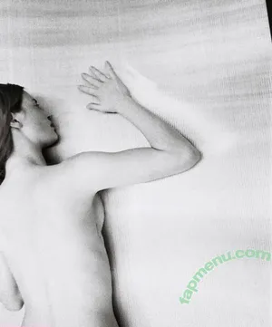Fleur Geffrier / fleurgeffrier nude photo #0019