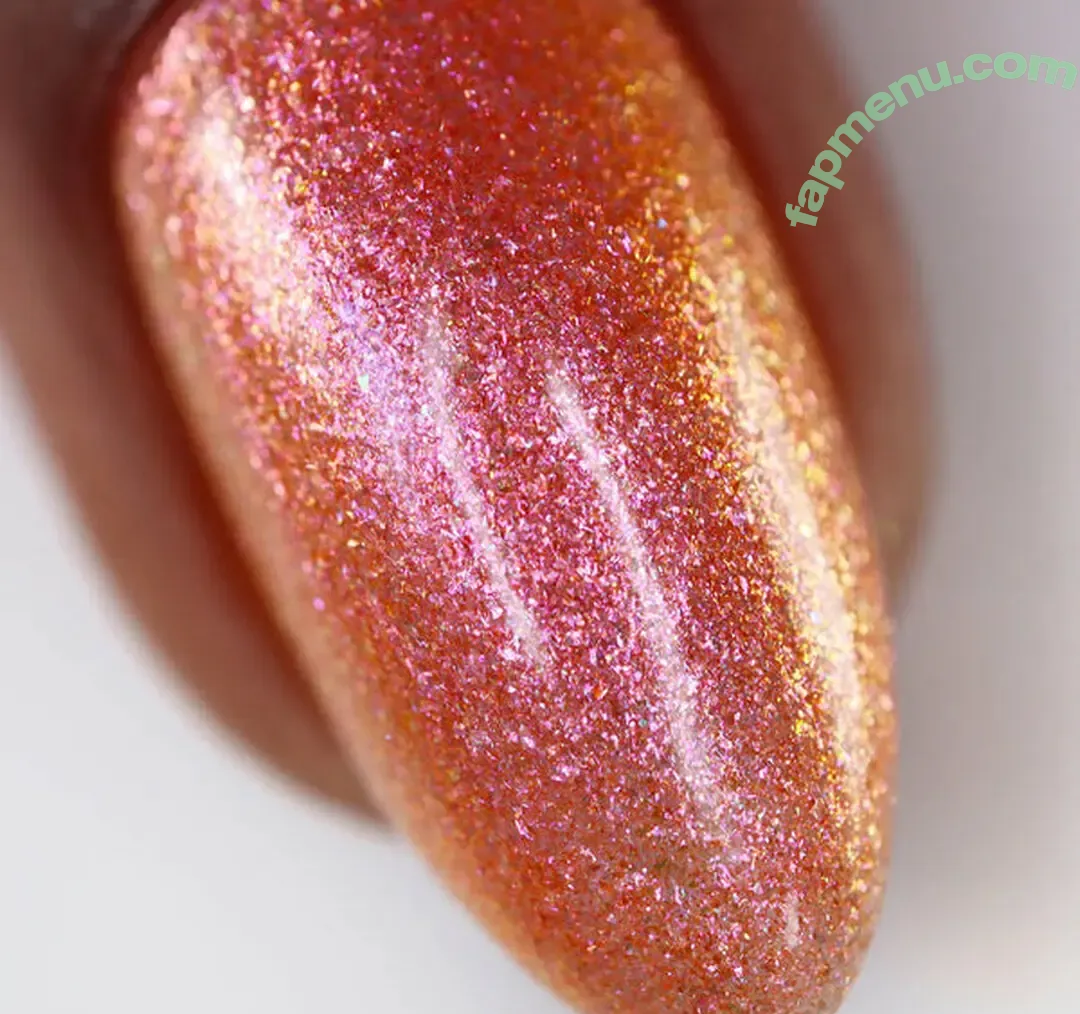 Fleur_sauvage_ nude photo #0060 (fleur.sauvage / fleursauvagechocolates)