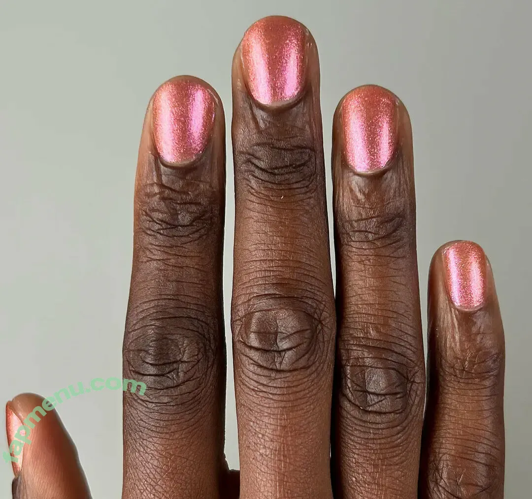 Fleur_sauvage_ nude photo #0062 (fleur.sauvage / fleursauvagechocolates)