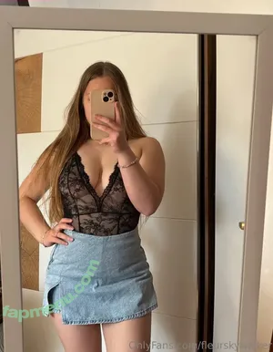 FleurSkywalker / fleurskywalkerr nude photo #0124