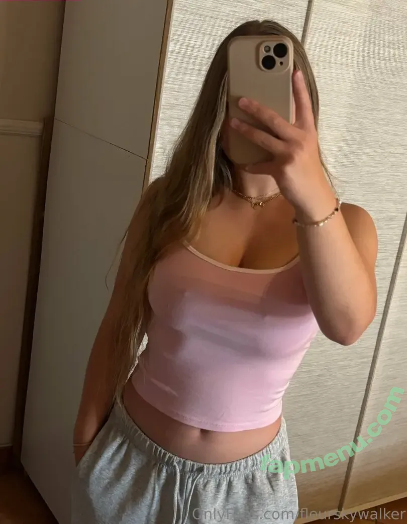 FleurSkywalker nude photo #0160 (fleurskywalkerr)