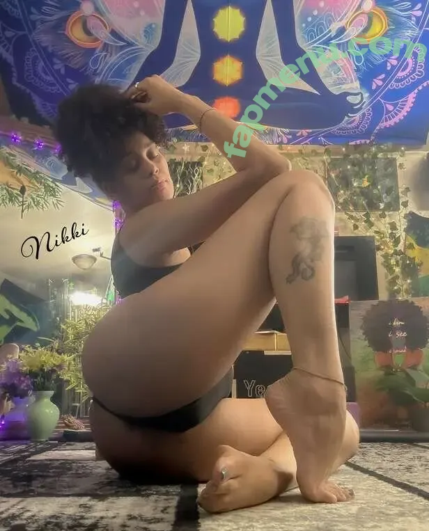 flexinikkii nude photo #0007 (sweetyogifeet)