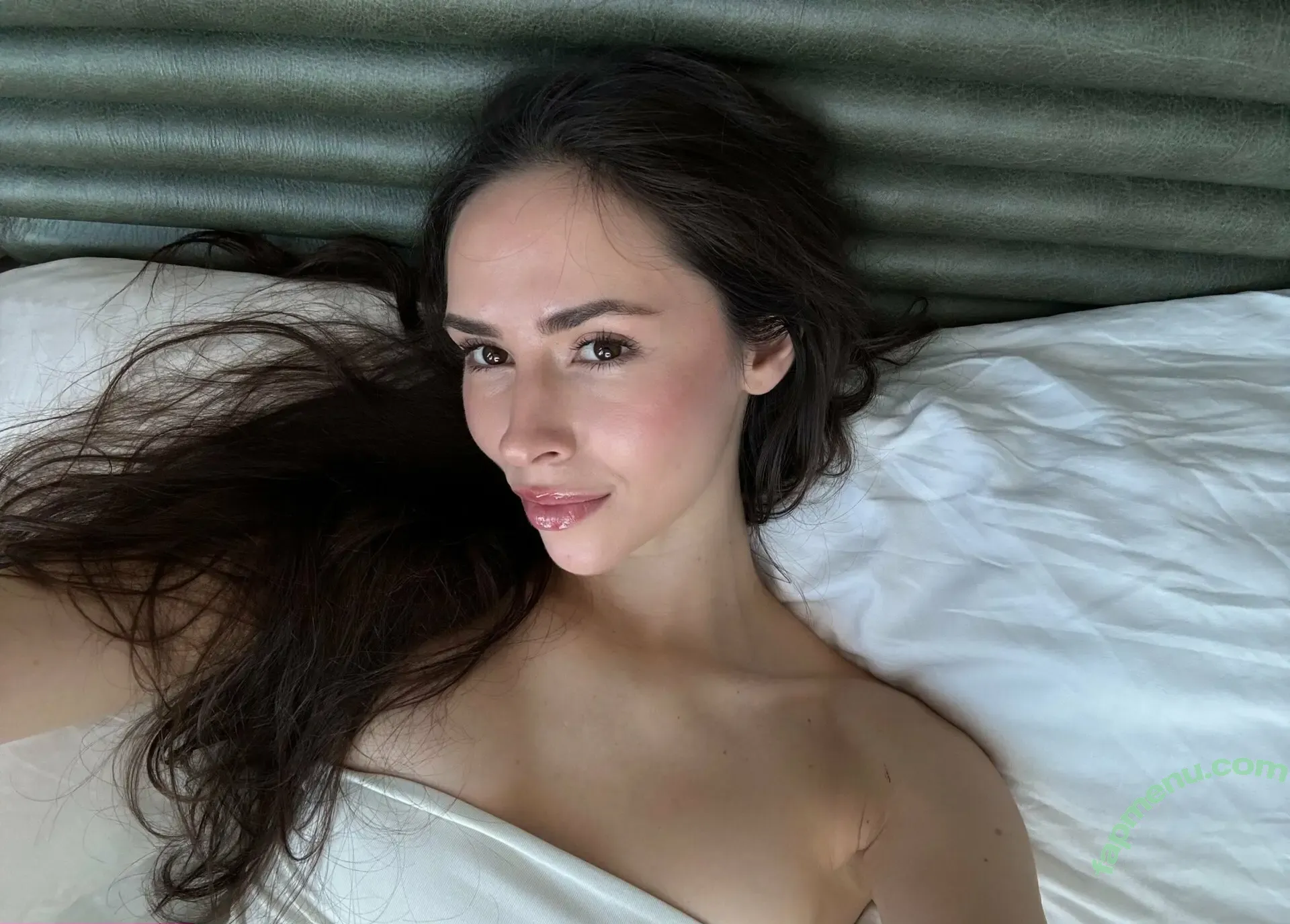 flexlana nude photo #0045 (flexwitlana_)