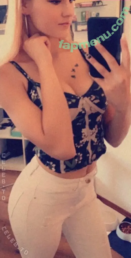 flikabelle nude photo #0007 (Samantha)