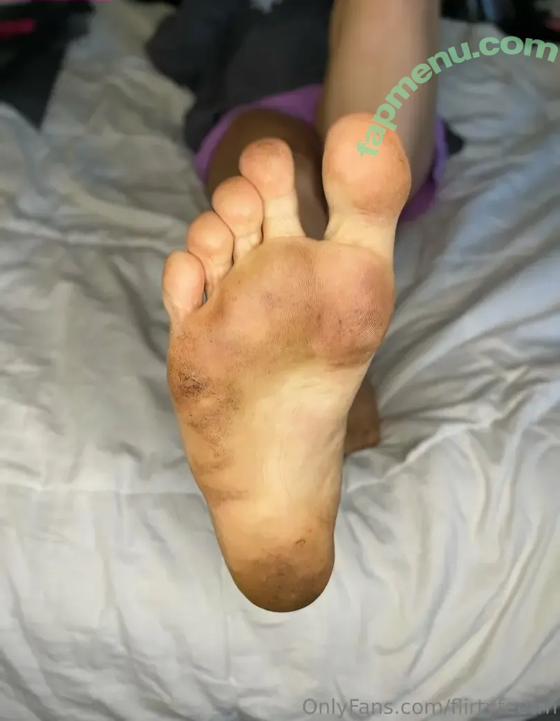 flirtyfeetrn nude photo #0006 (flirtyfeet)