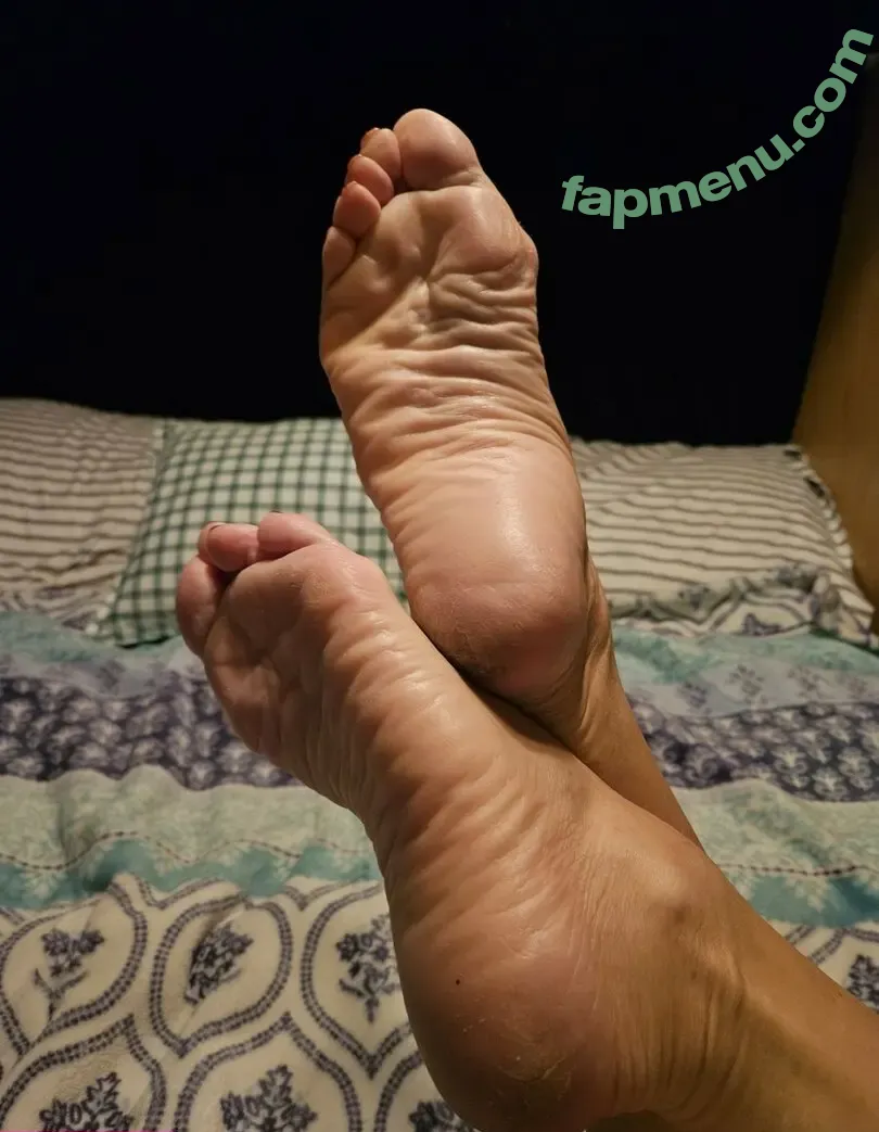 Flirtygirl370z nude photo #0036 (Flirtygirl370z)