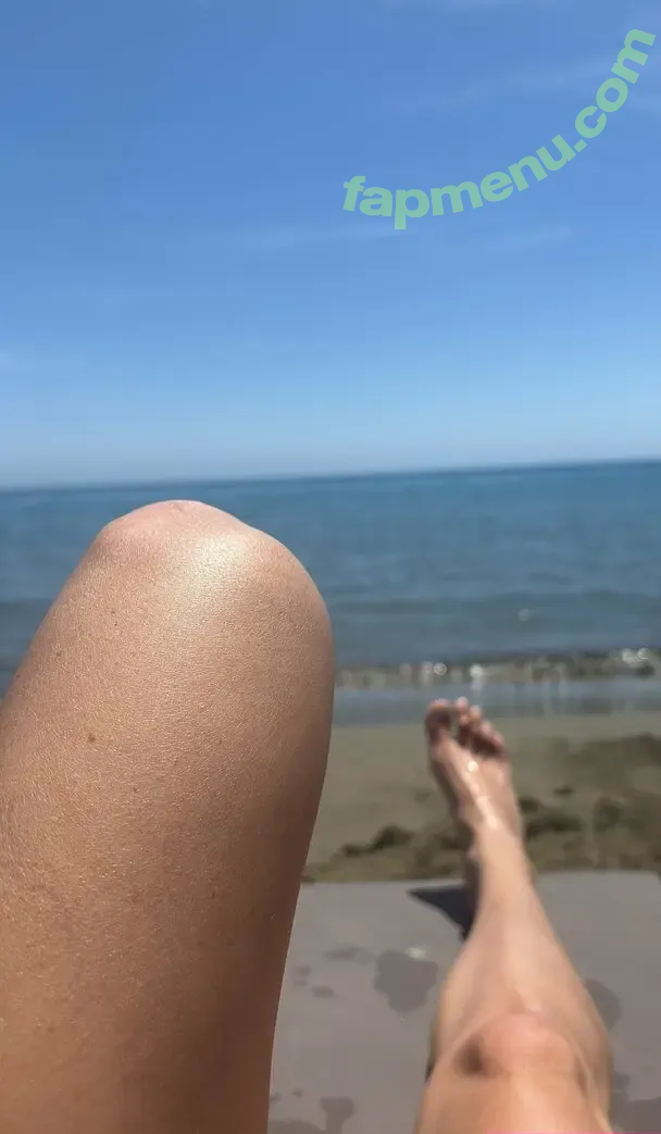 flirtytoe18 nude photo #0034 (flirtytoe18)