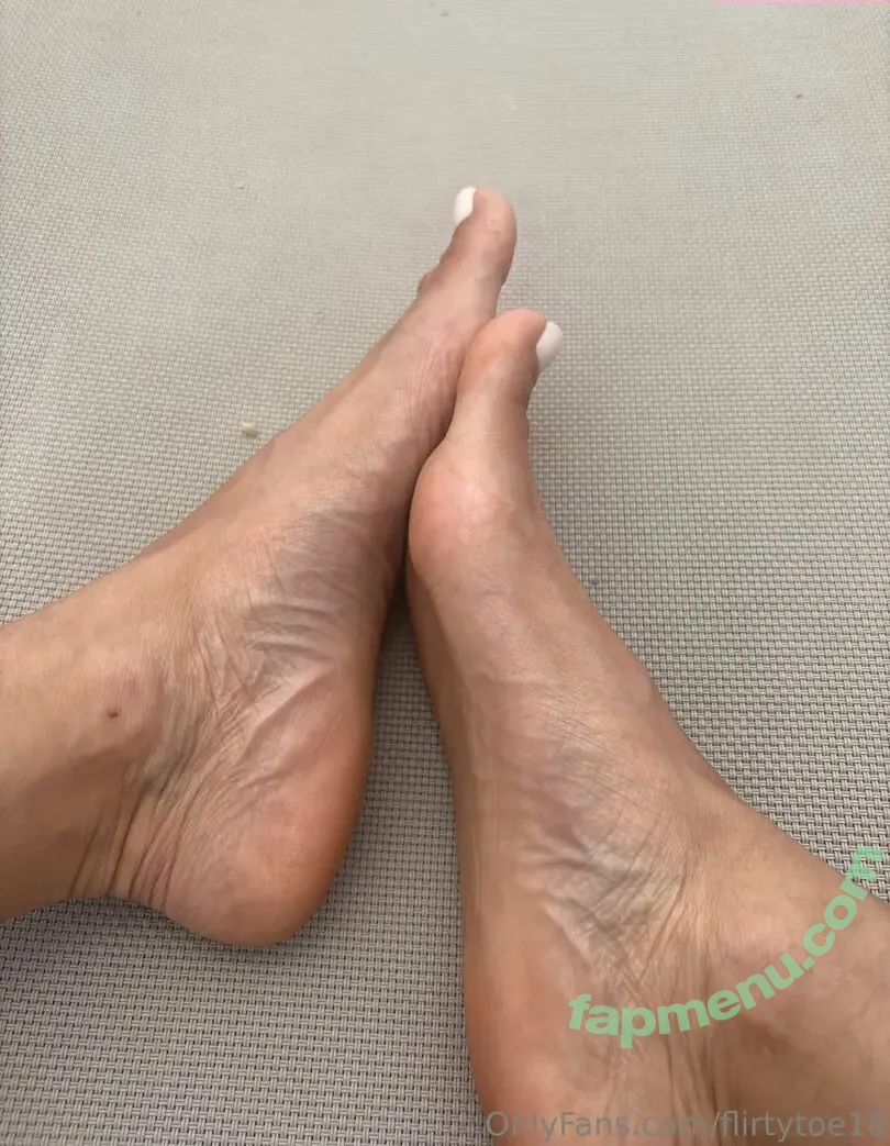 flirtytoe18 nude photo #0035 (flirtytoe18)