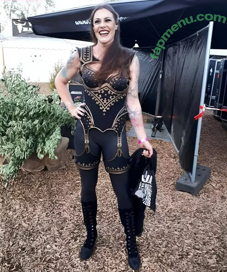 Floor Jansen nude photo #0024 (floor_jansen_official / songsandthongs)