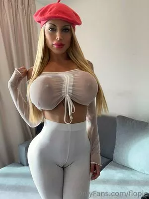 flopic / flopichilooficial nude photo #0072