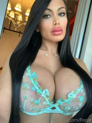 flopic / flopichilooficial nude photo #0162