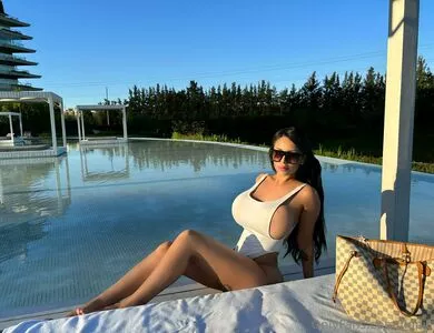 flopic / flopichilooficial nude photo #0332