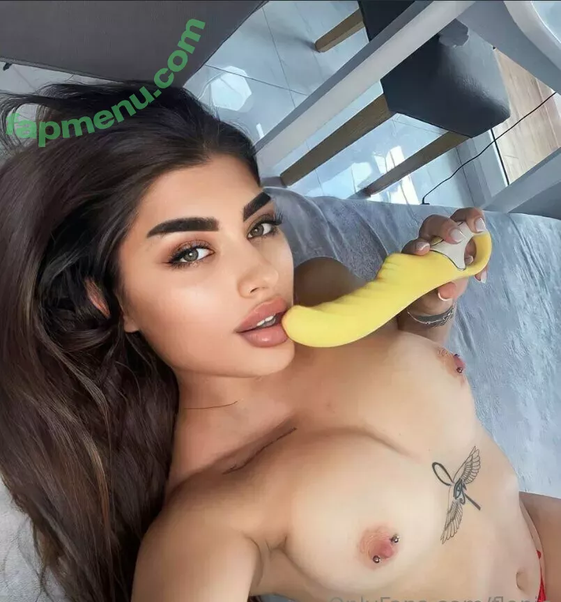 flopic nude photo #0226 (flopichilooficial)