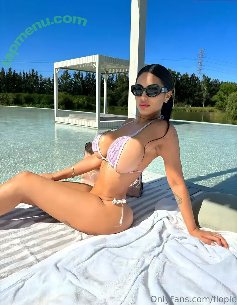 flopic nude photo #0341 (flopichilooficial)