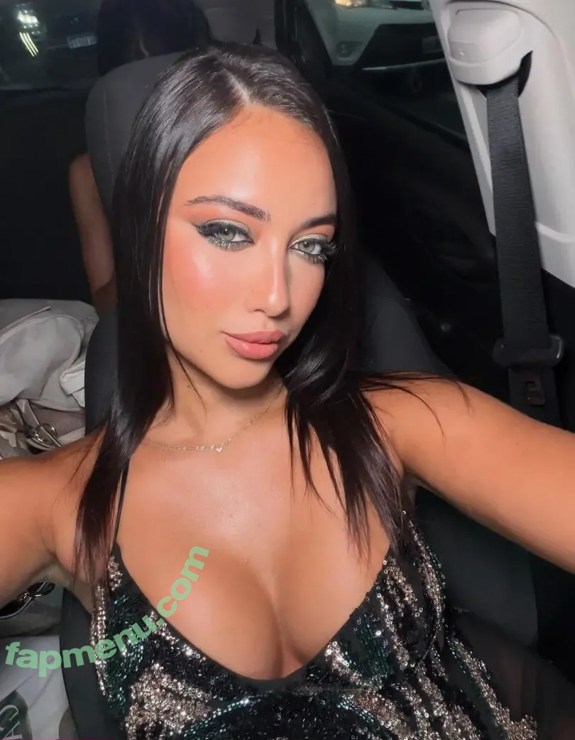 Flor Regidor nude photo #0042 (Florencia Regidor / flor.regidor)