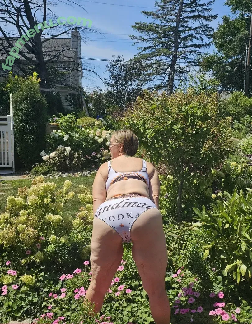 Flora Mae nude photo #0020 (floramae.online / super_plenty)