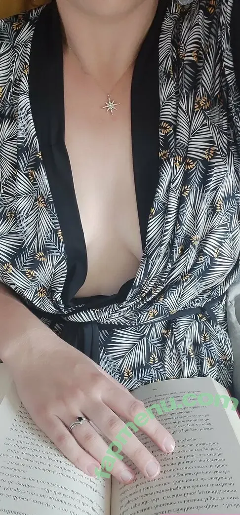 flora_vn nude photo #0022 (flora_vn)