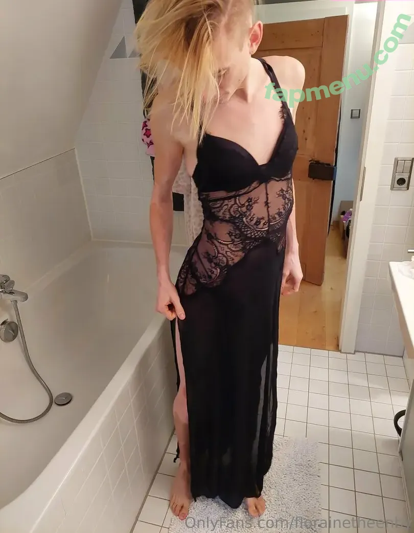 florainetheenby nude photo #0021 (flora_the_fae)