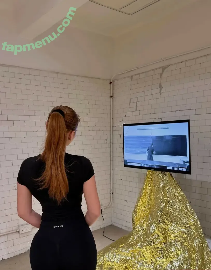 floralydo nude photo #0281 (Flora / Floraxial / 杨 晓彤)