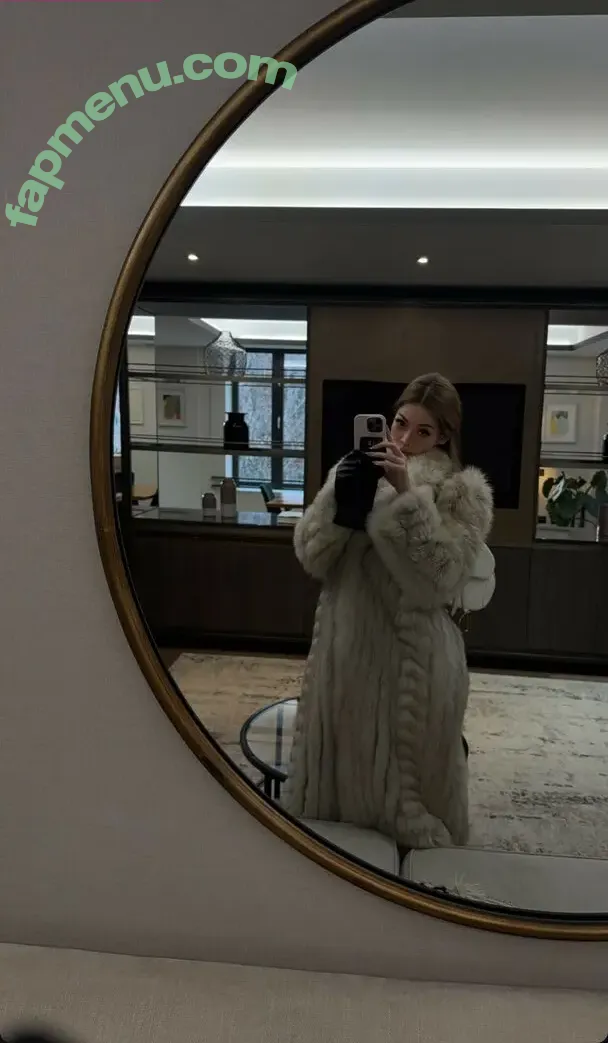 floralydo nude photo #0329 (Flora / Floraxial / 杨 晓彤)