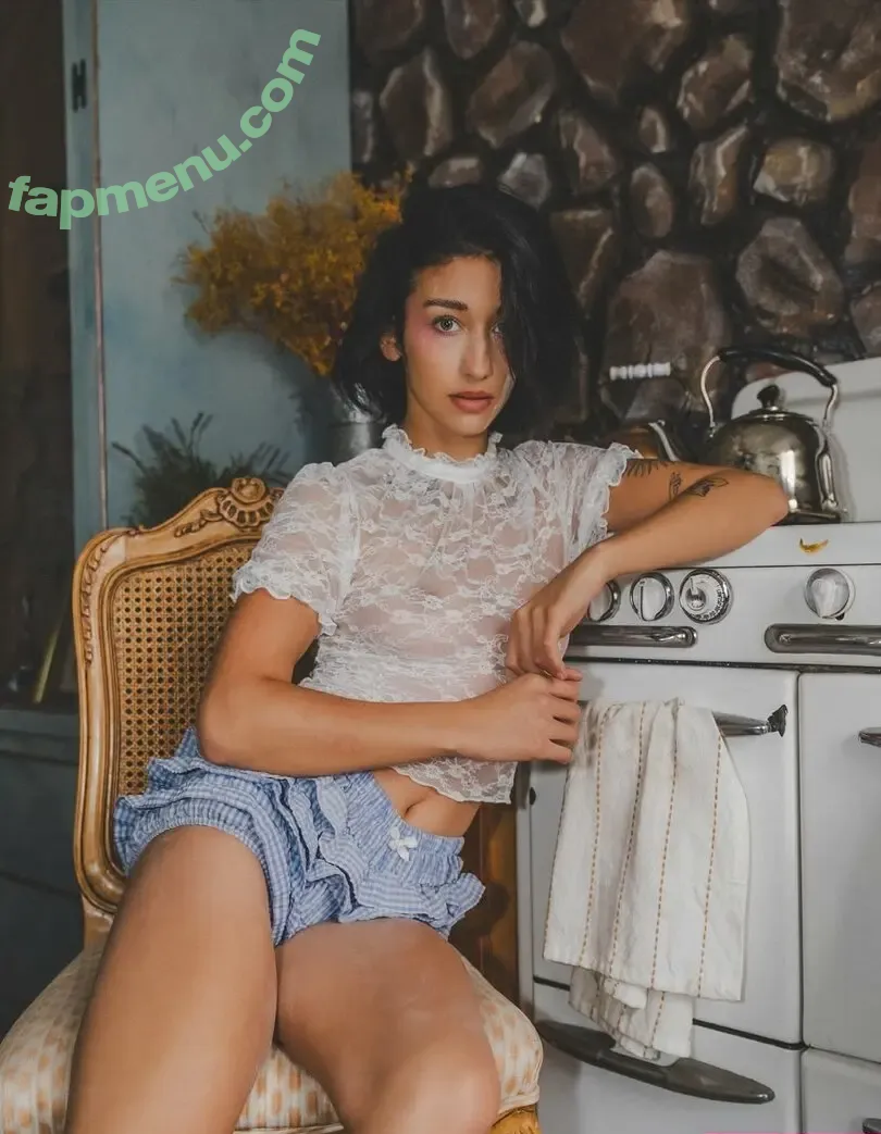 floranofauna nude photo #0017 (floranofauna)