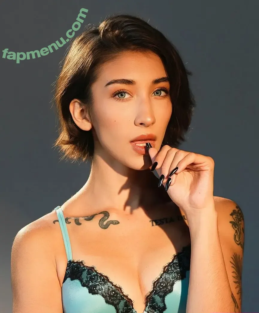 floranofauna nude photo #0018 (floranofauna)