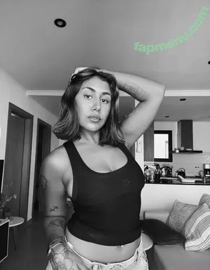florasfun / florajiggles nude photo #0111
