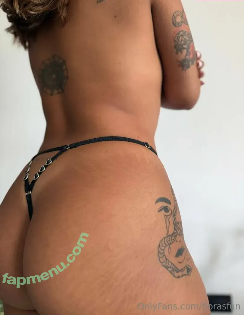 florasfun nude photo #0010 (florajiggles)