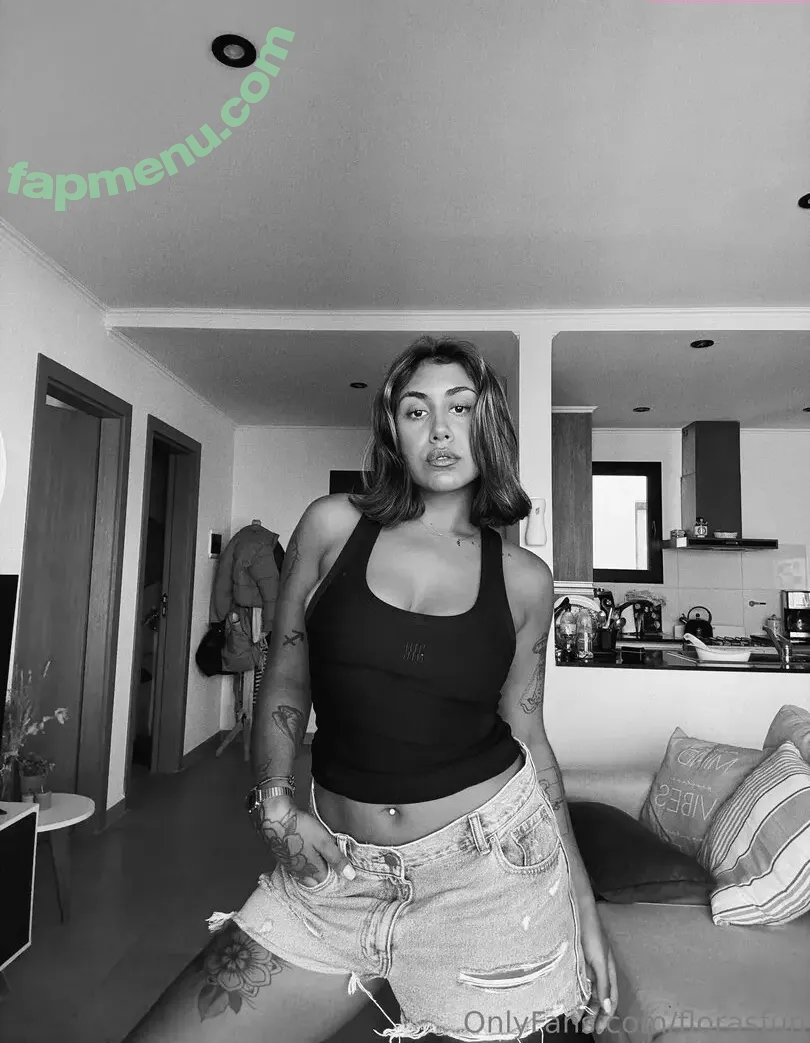 florasfun nude photo #0107 (florajiggles)