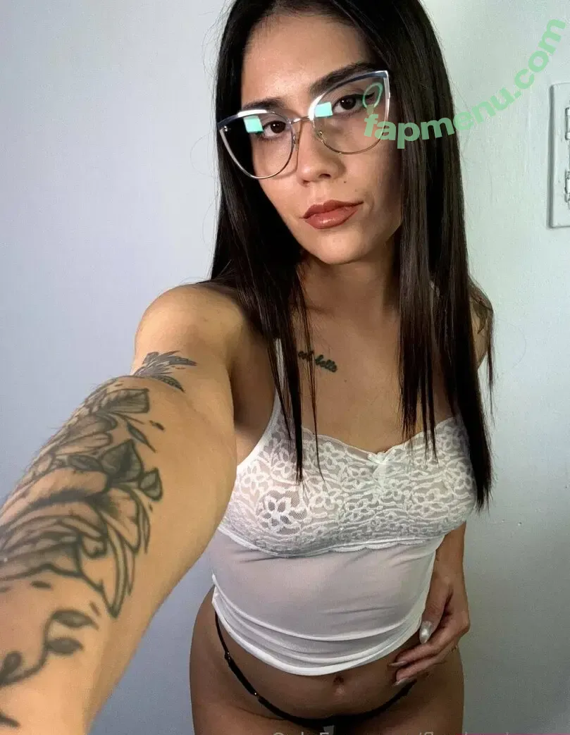 flordesakuraa nude photo #0004 (flordesakuraa)