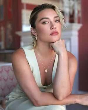 Florence Pugh / florencepugh nude photo #1649