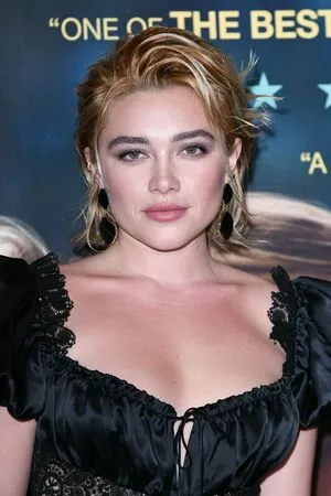 Florence Pugh / florencepugh nude photo #1766