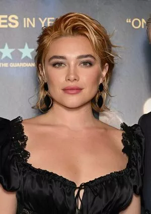 Florence Pugh / florencepugh nude photo #1768