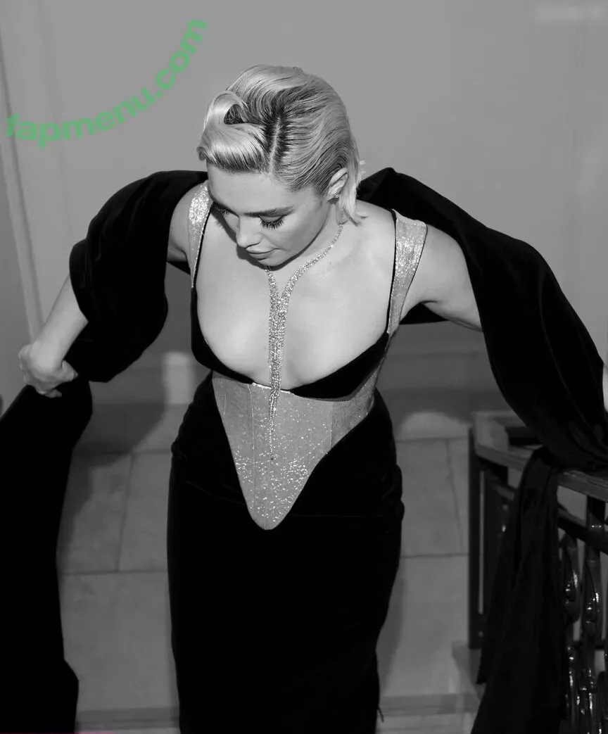 Florence Pugh nude photo #1489 (florencepugh)