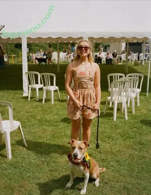 Florence Pugh / florencepugh nude photo #2268