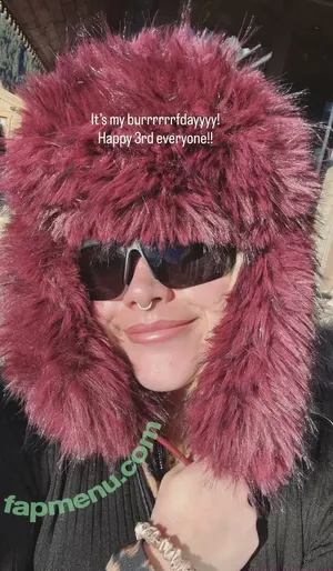 Florence Pugh / Florence_Pugh / florencepugh nude photo #2337