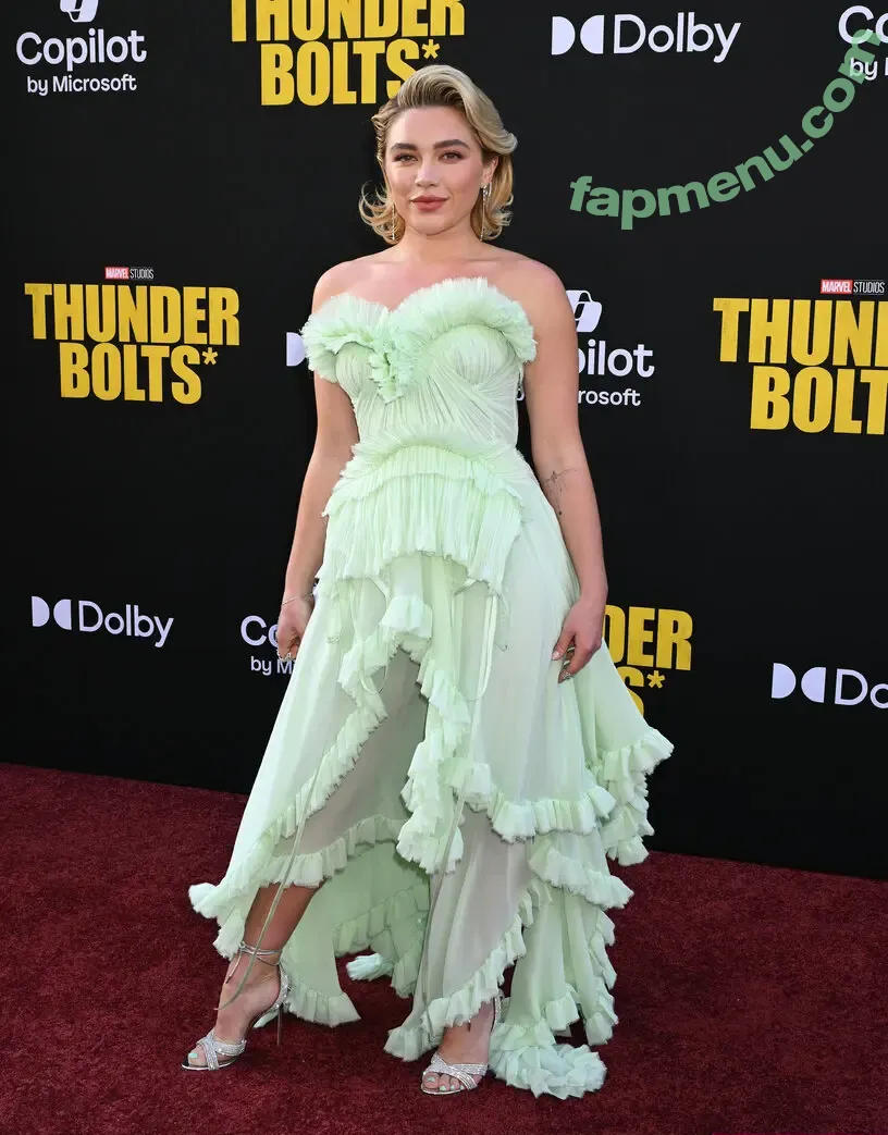 Florence Pugh nude photo #2031 (florencepugh)