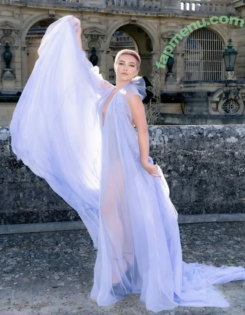 Florence Pugh nude photo #2254 (florencepugh)