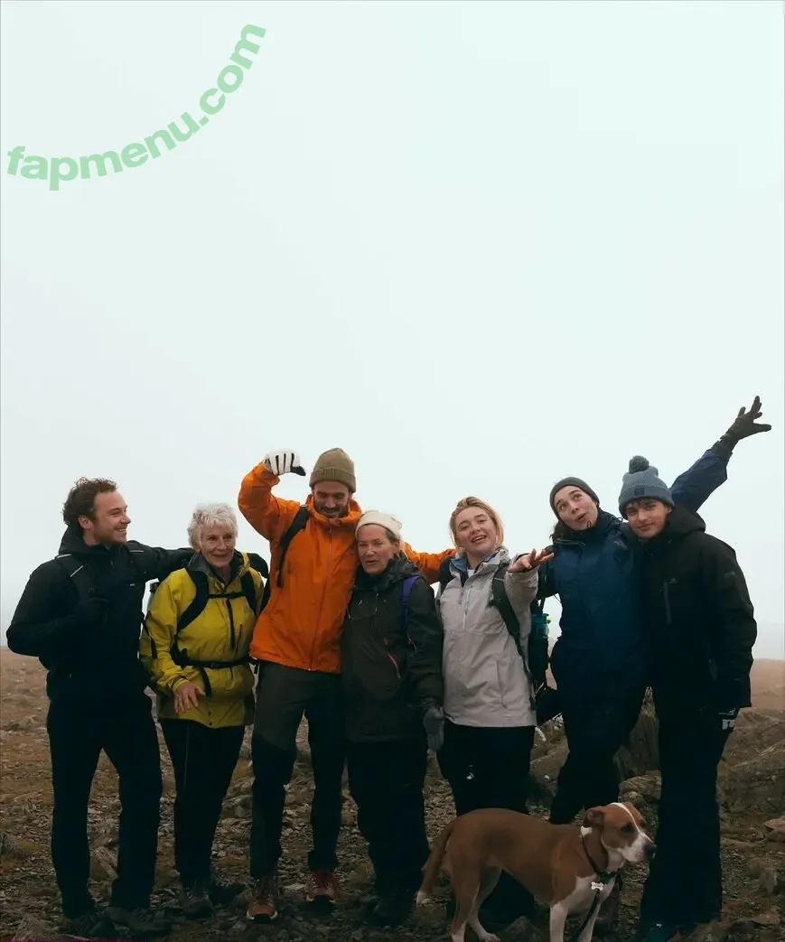 Florence Pugh nude photo #2279 (florencepugh)