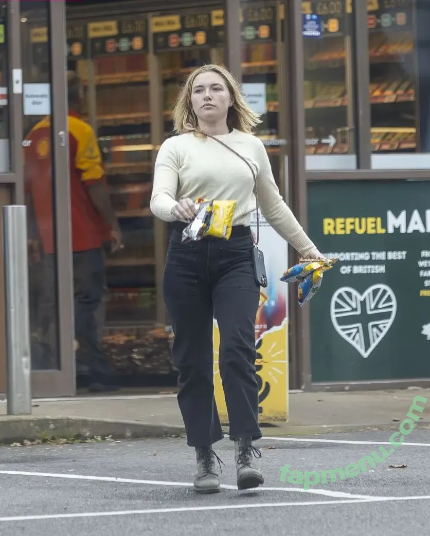 Florence Pugh nude photo #2327 (Florence_Pugh / florencepugh)