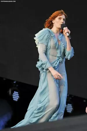 Florence Welch / florence nude photo #0024