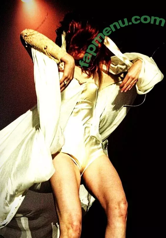 Florence Welch nude photo #0104 (florence)