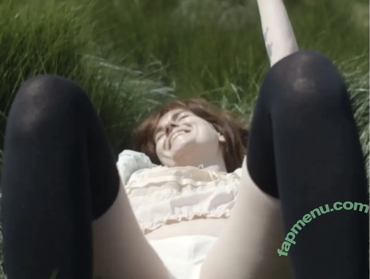 Florence Welch nude photo #0138 (florence)