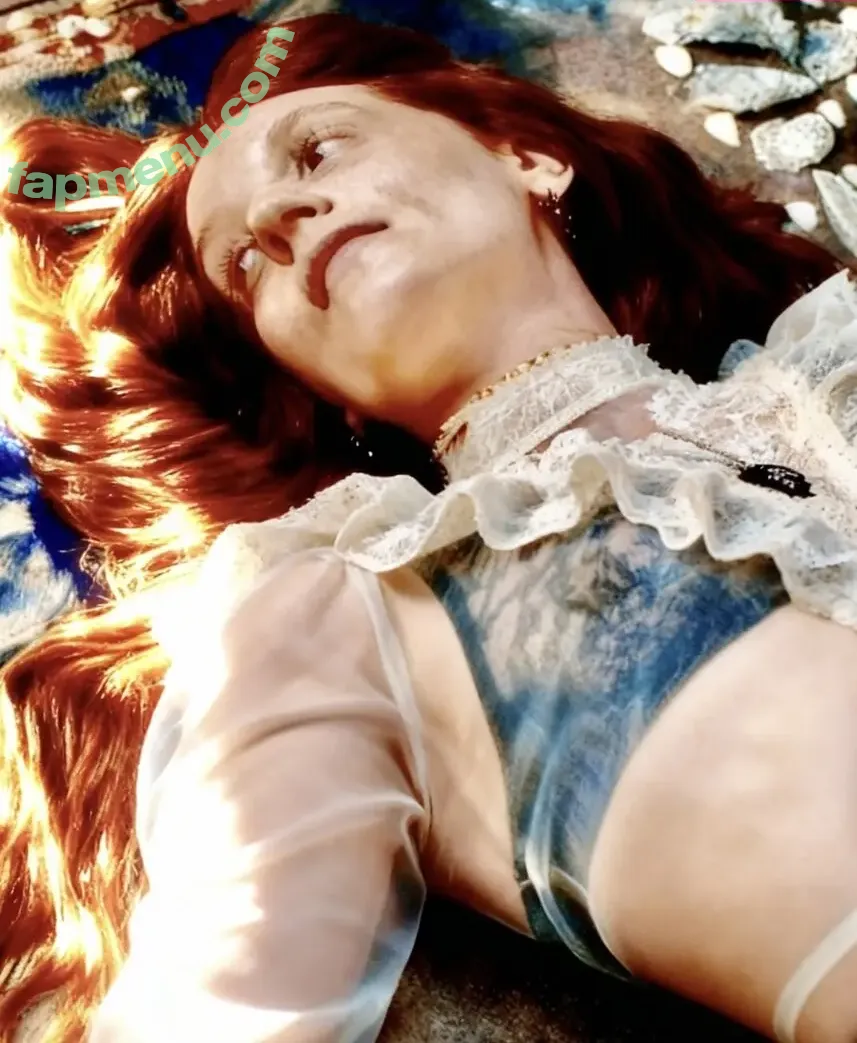 Florence Welch nude photo #0160 (florence)